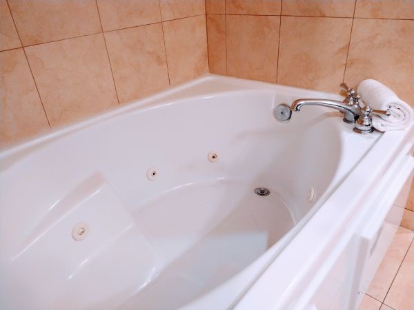 Acrylic Tub Installation in Foley